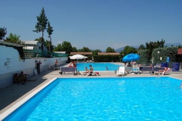 Campeggio Trevisago Iris Park Moniga del Garda Habitación foto
